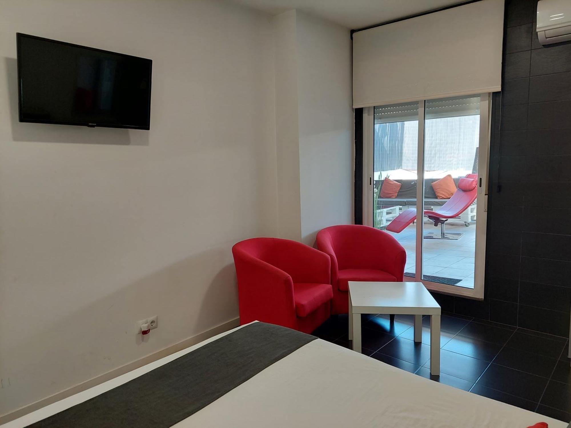 Rous - Solo Adultos Valence